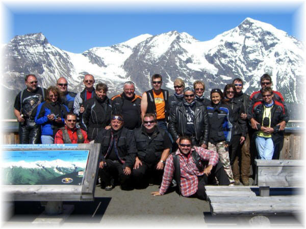 Gruppenbild auf der Edelwei�spitze